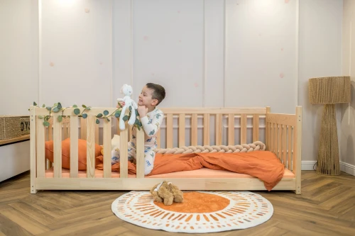 CONCEPT 80x180 pin pat Montessori la nivel pentru copii Lano Mobilă